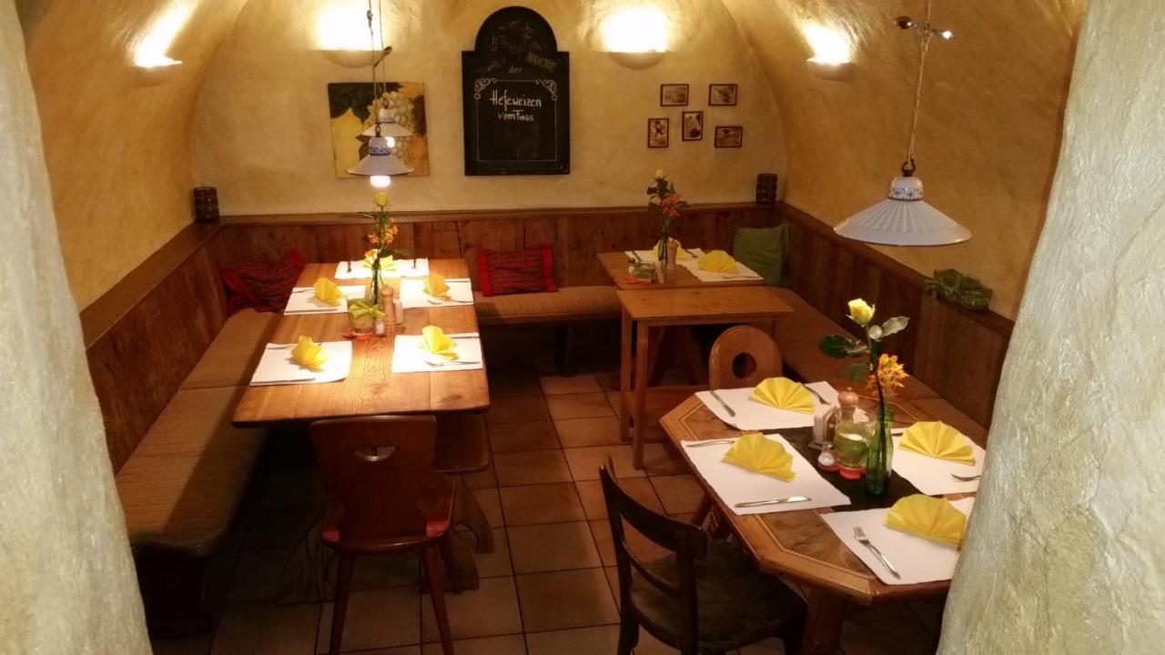 Gasthaus Kreuz Schruns Kültér fotó